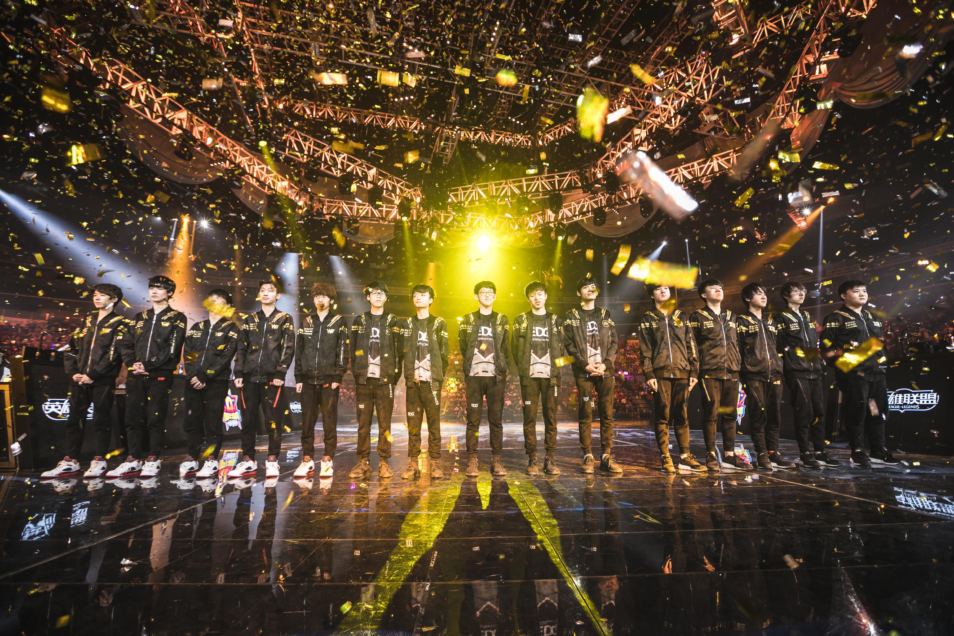 包含LPL热度飙升,网友热议不断的词条 包含LPL热度飙升,网友热议不断的词条