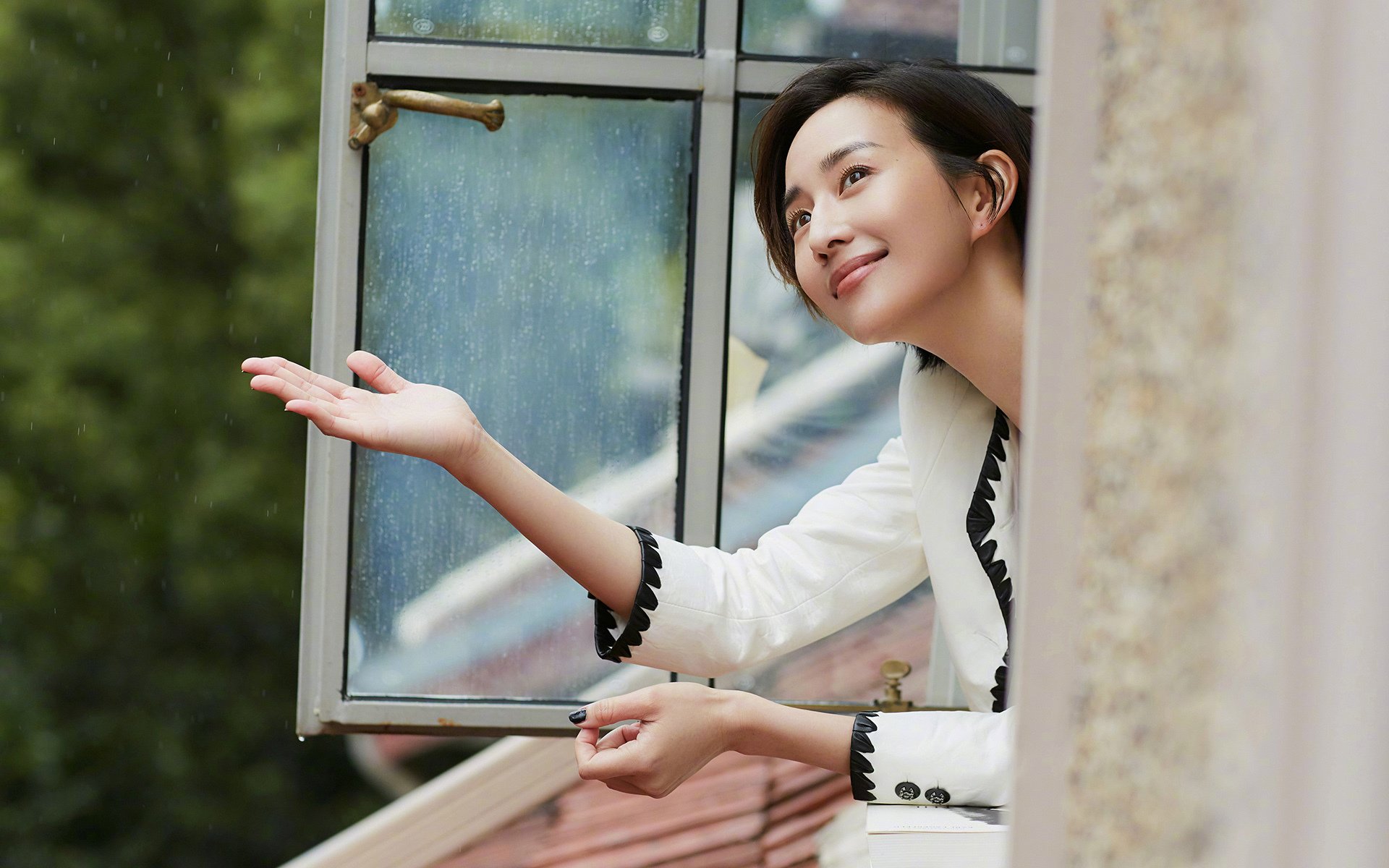 灰熊老鹰鏖战显传统,文班亚马41+20破时空