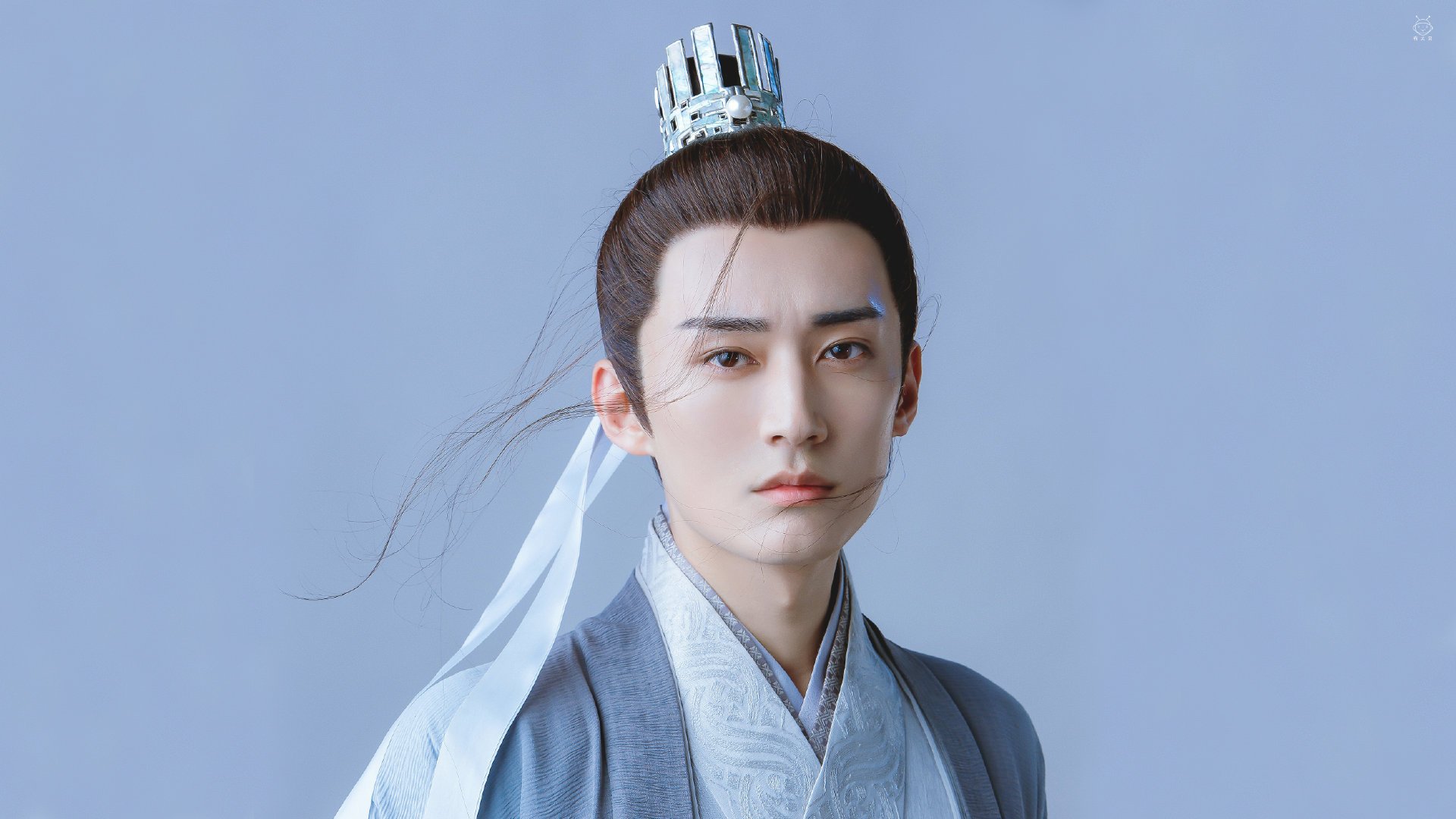 法老之刃刺破药厂,埃及明星队压哨绝杀勒沃库森,姆巴佩满分演出震惊全场