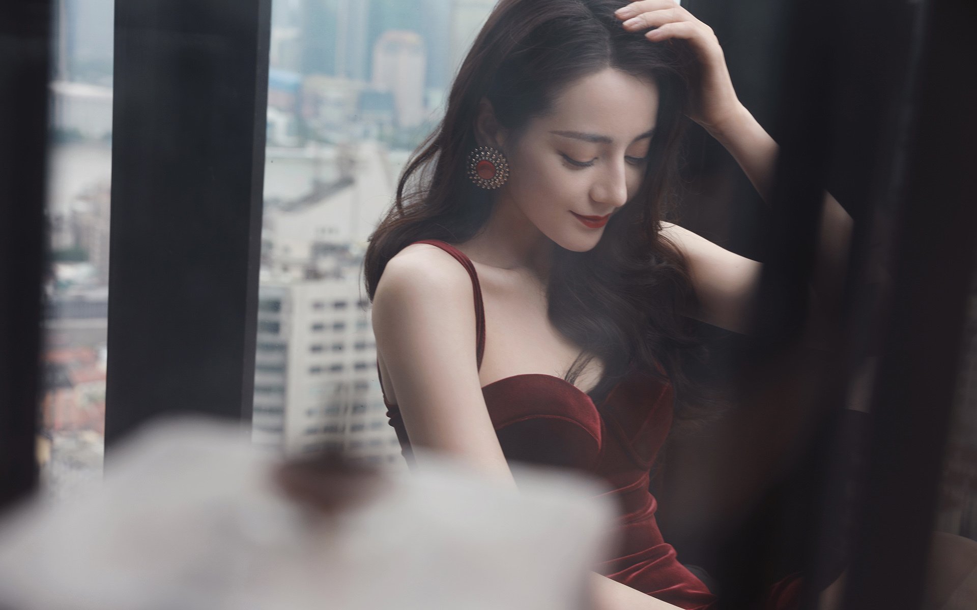 绿茵孤峰,当威尔士山鹰凝视拉齐奥蓝鹰,弗拉霍维奇点亮命运的十字路口