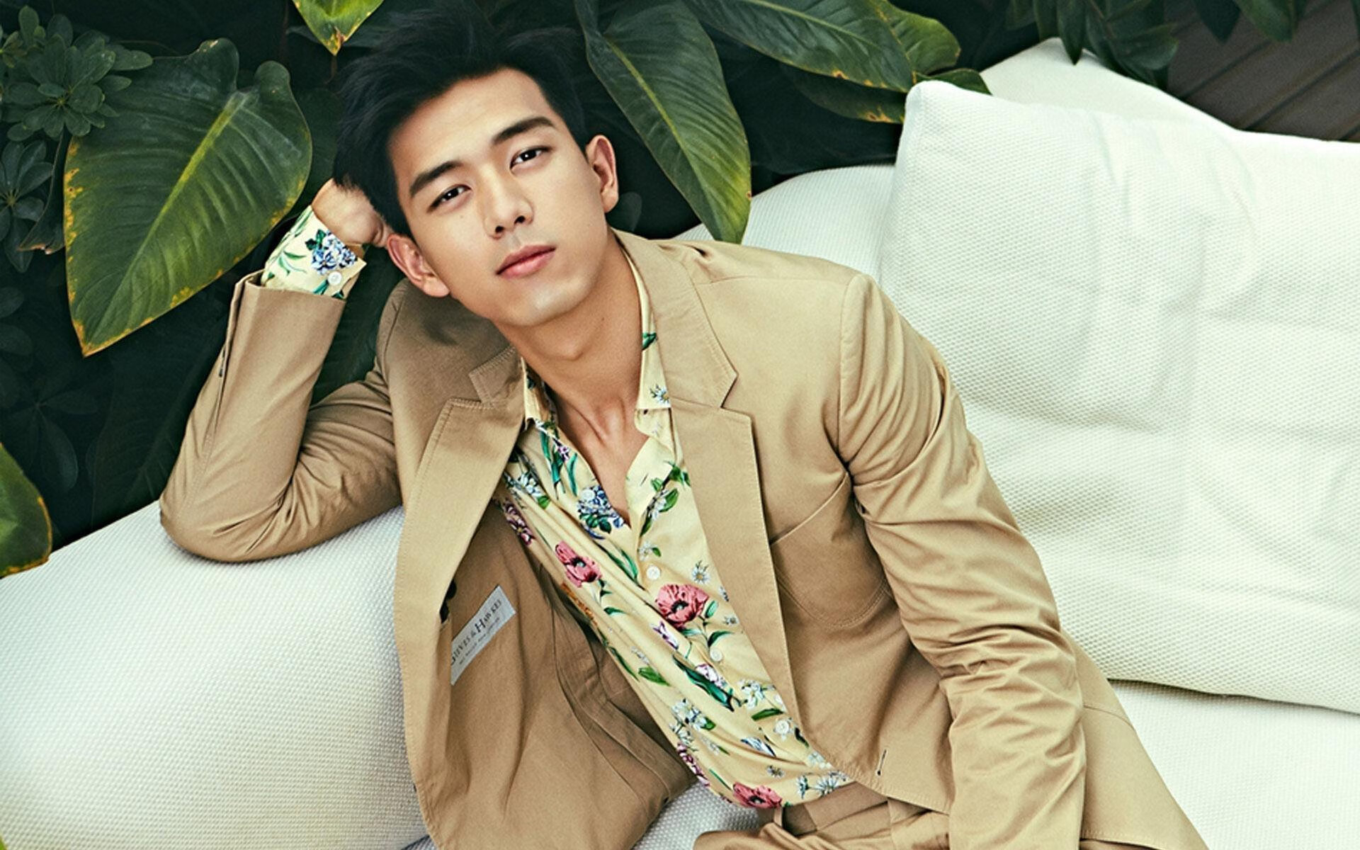 世纪误判，那场从未发生却被所有人记住的喀麦隆对阵土耳其，与穆勒锁死的幽灵射手