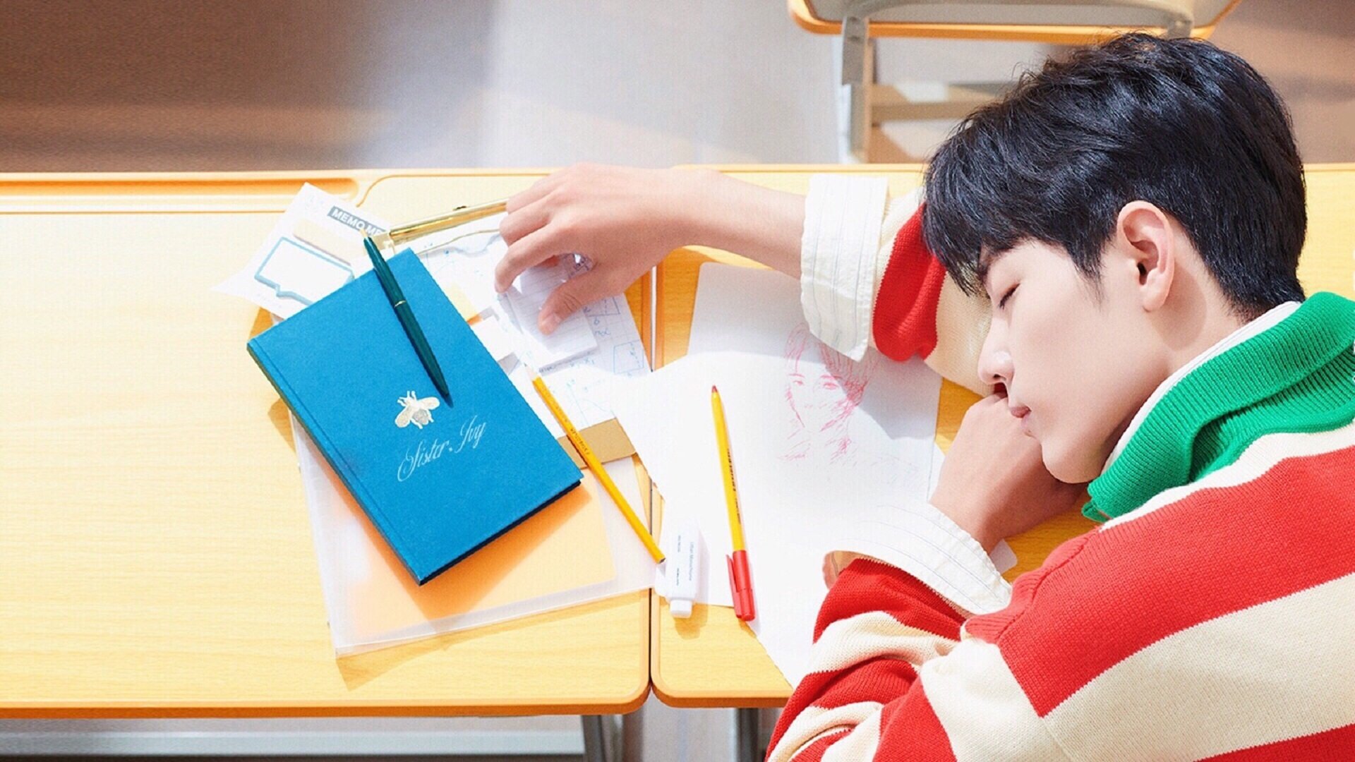 2024绿茵平行宇宙，非洲杯的血性与欧洲联赛的精密